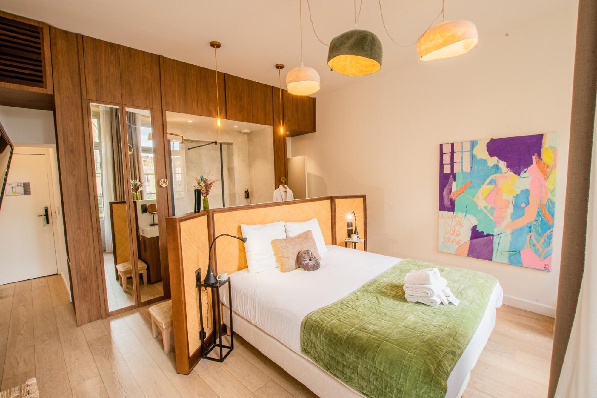 Deluxe Double Room Balcony Church view