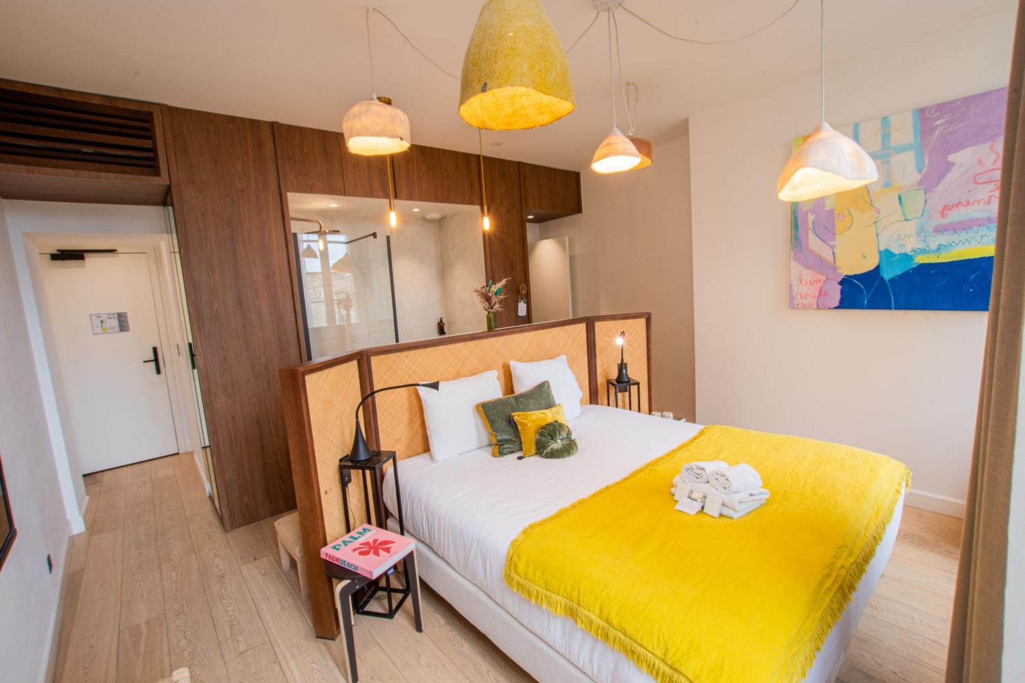 Deluxe Double Room Church view
